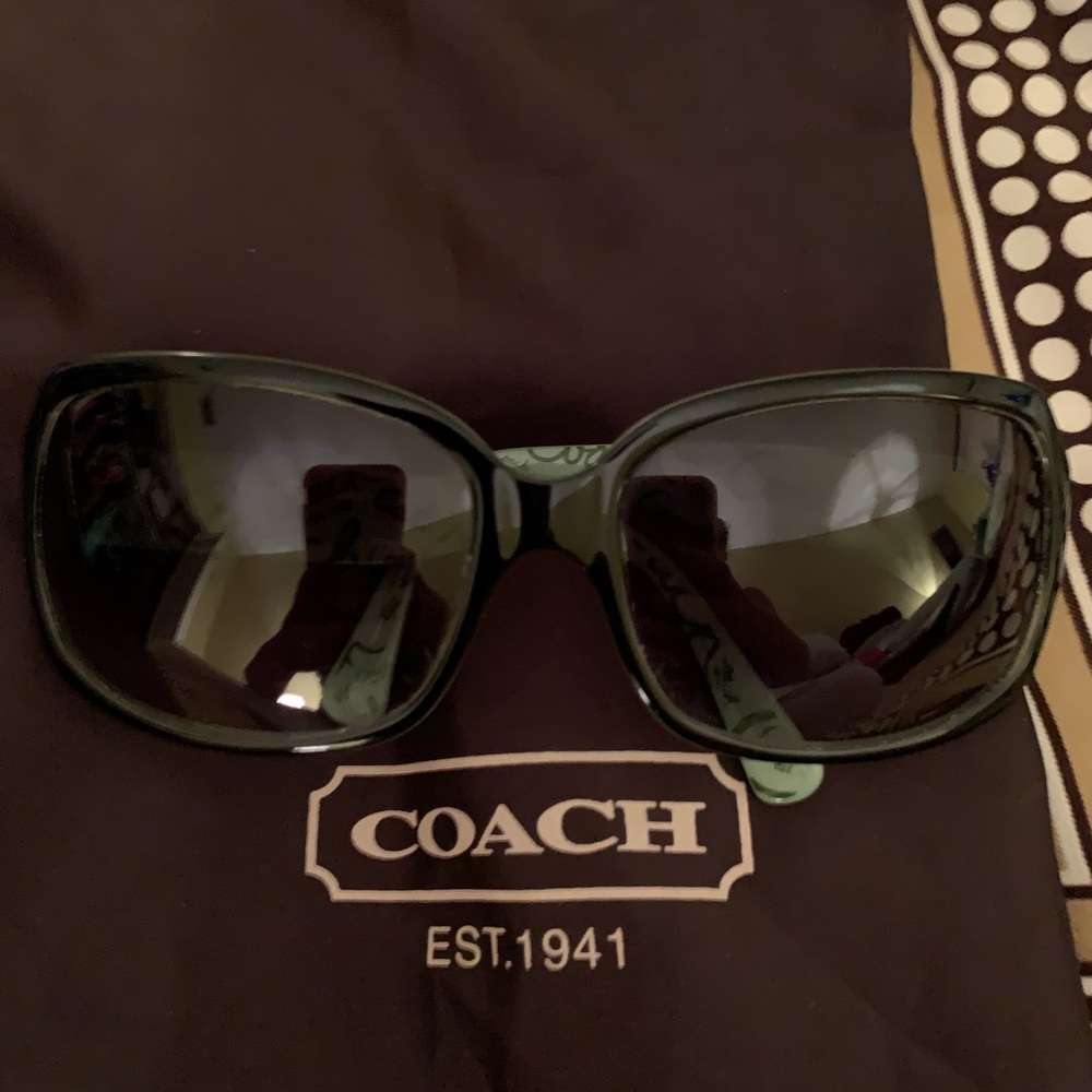 💯 AUTHENTIC COACH SUNGLASSES 😎